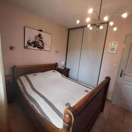 Apartment Maison Boncelin - 2 Pieces Dans Quartier Tres Calme ! Mae-0011 *